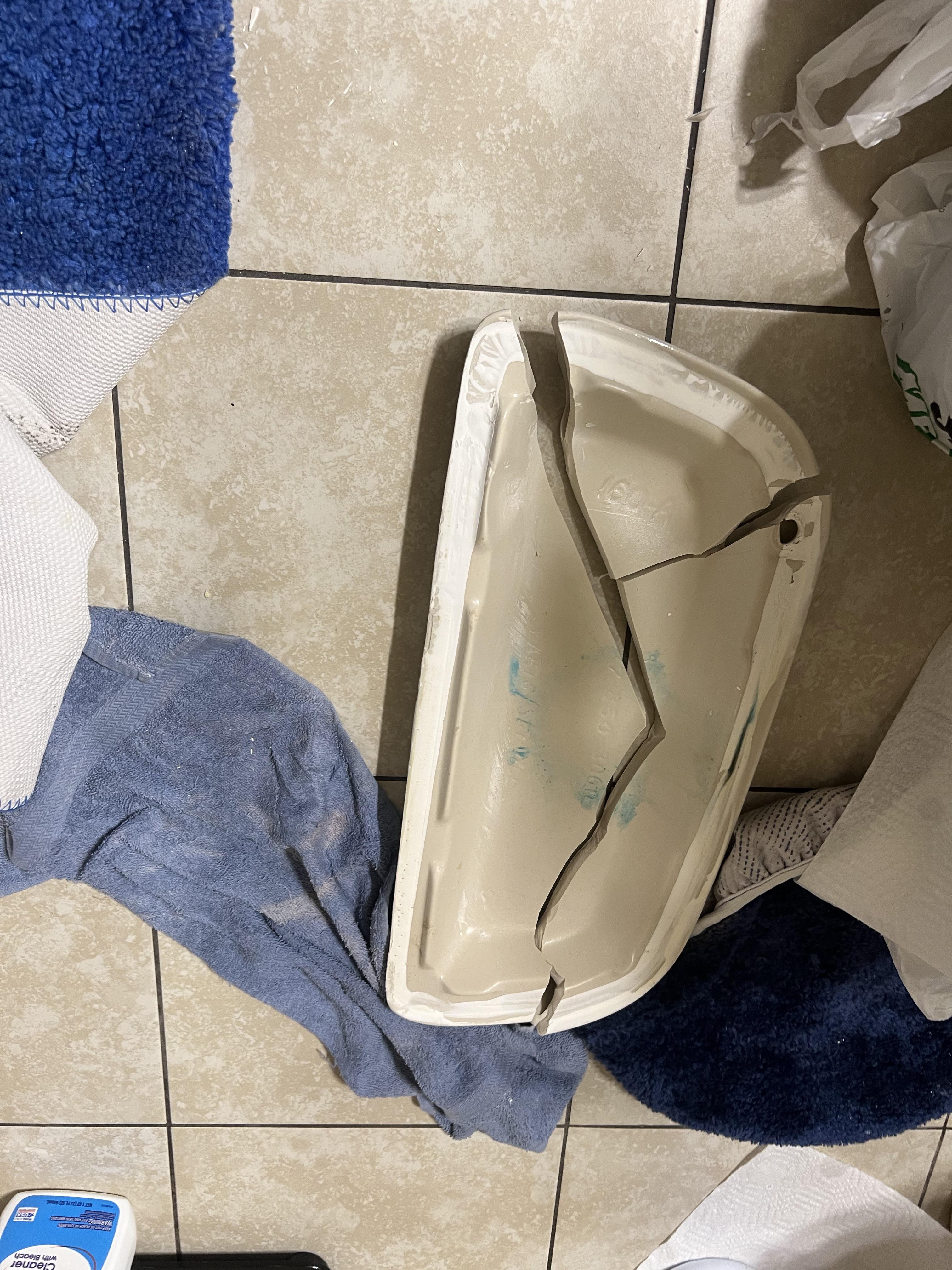 How to Fix a Broken Toilet Tank Lid