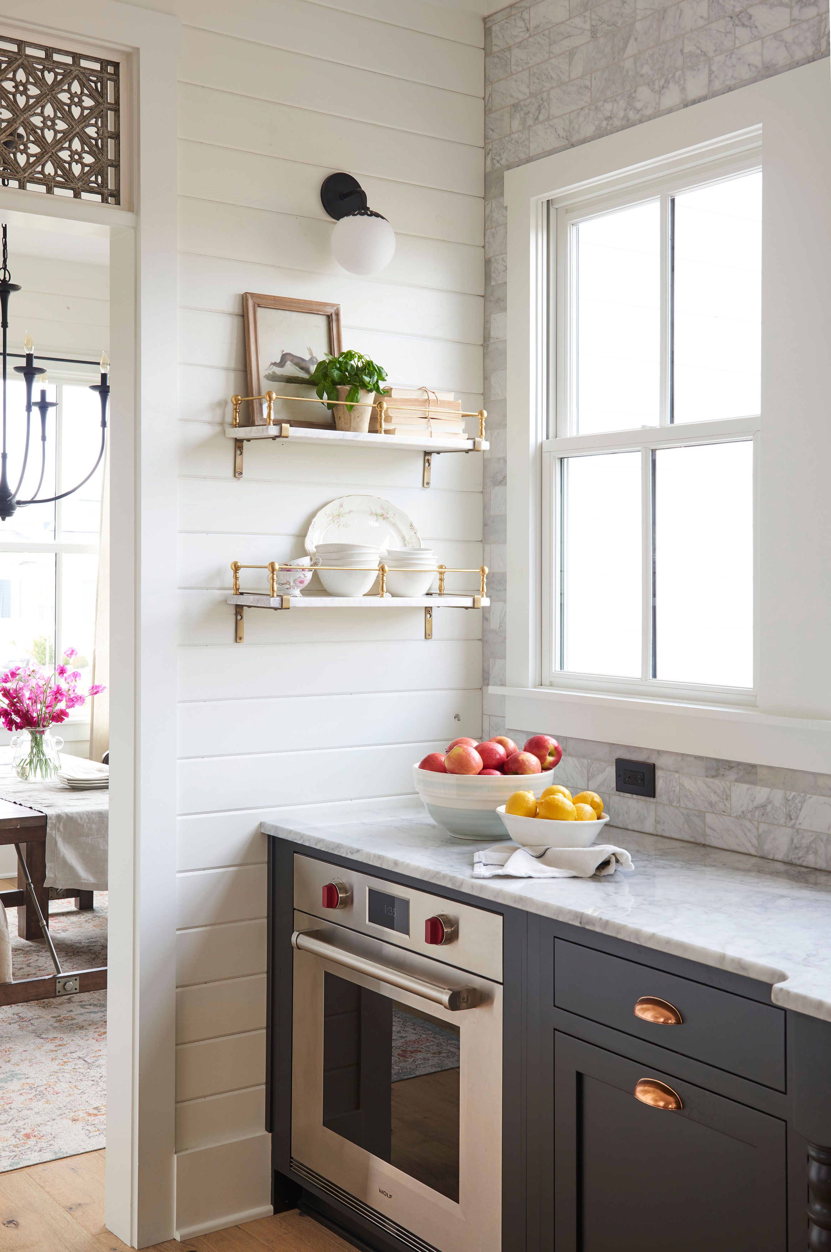 Should You Paint Walls behind Kitchen Cabinets  